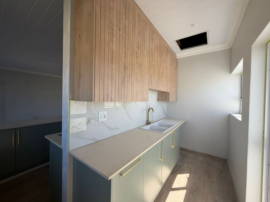 3 Bedroom Property for Sale in Fraaiuitsig Western Cape